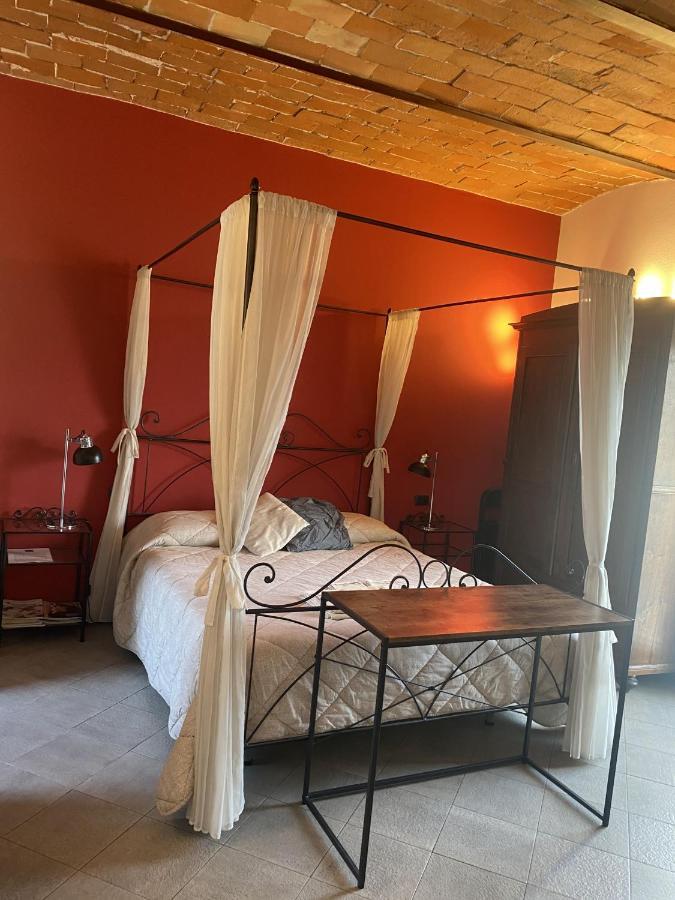 Bed&Wine Hotel Brisighella Bagian luar foto