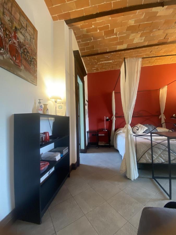 Bed&Wine Hotel Brisighella Bagian luar foto